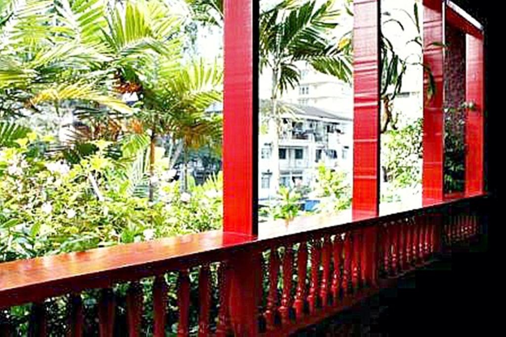 Rainforest Bed & Breakfast Куала-Лумпур Экстерьер фото