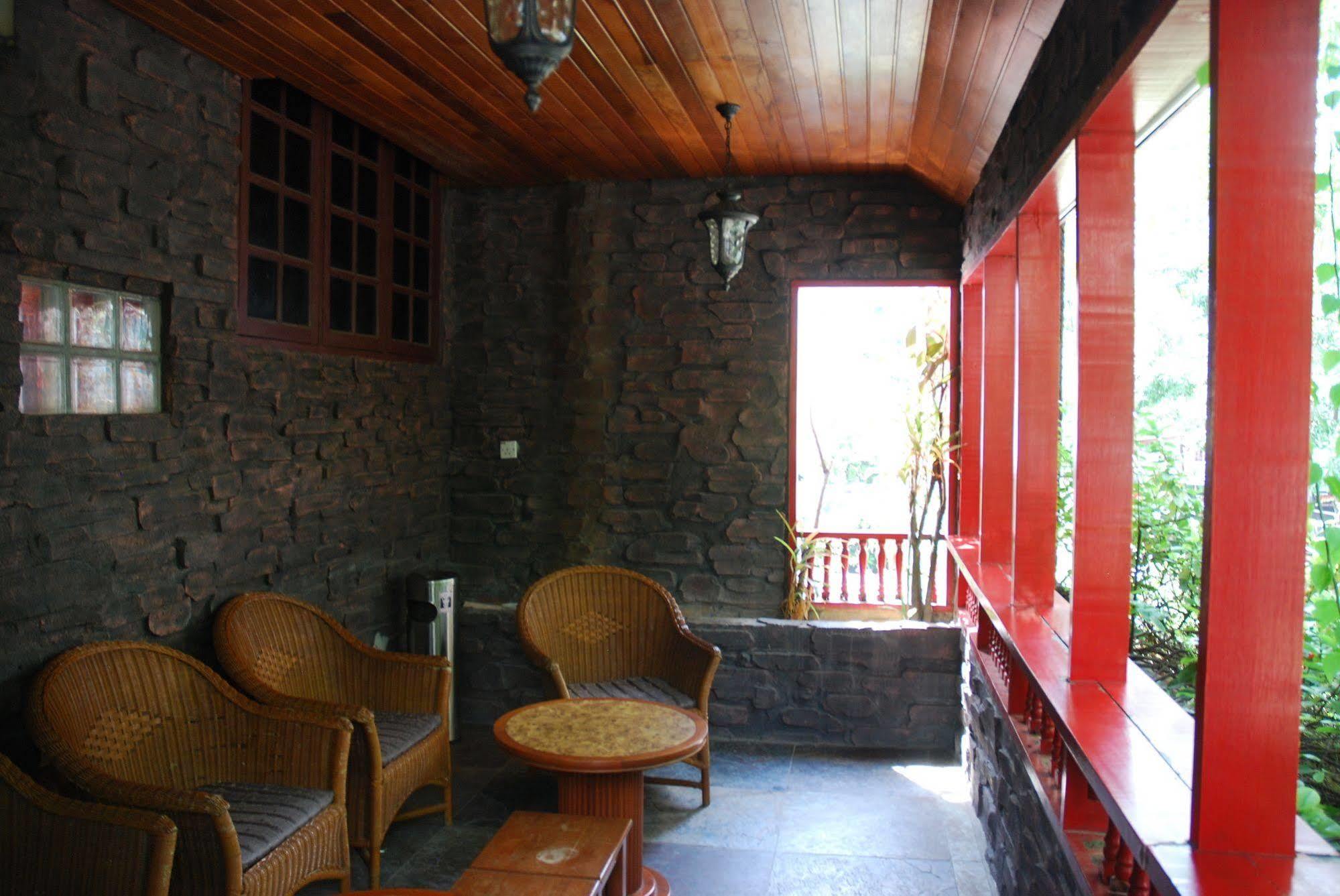 Rainforest Bed & Breakfast Куала-Лумпур Экстерьер фото